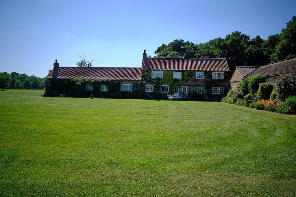Characterful Yorkshire Cottage, Beautiful Views Экстерьер фото